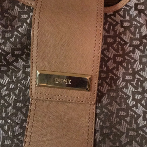 Ladies bag - Picture 2 of 2